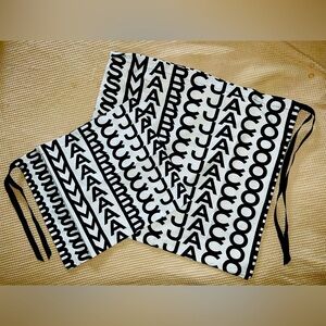 ✨Memorial day sale✨ 2 Marc Jacobs Dust Bags -  Large (Handbag) Medium (Clutch)